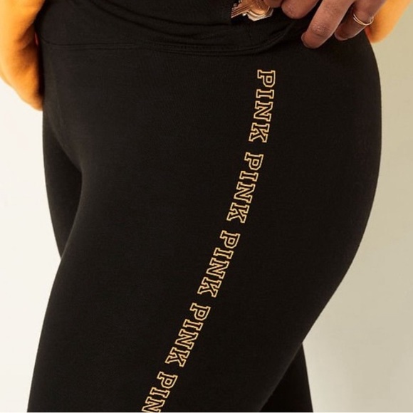 PINK Victoria's Secret Pants - NWT Victoria’s Secret PINK Leggings!!
